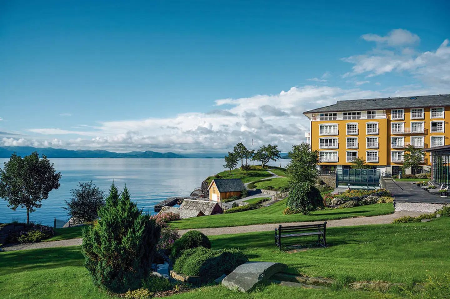 Fjorde, Gletscher und historische Hotels Garten