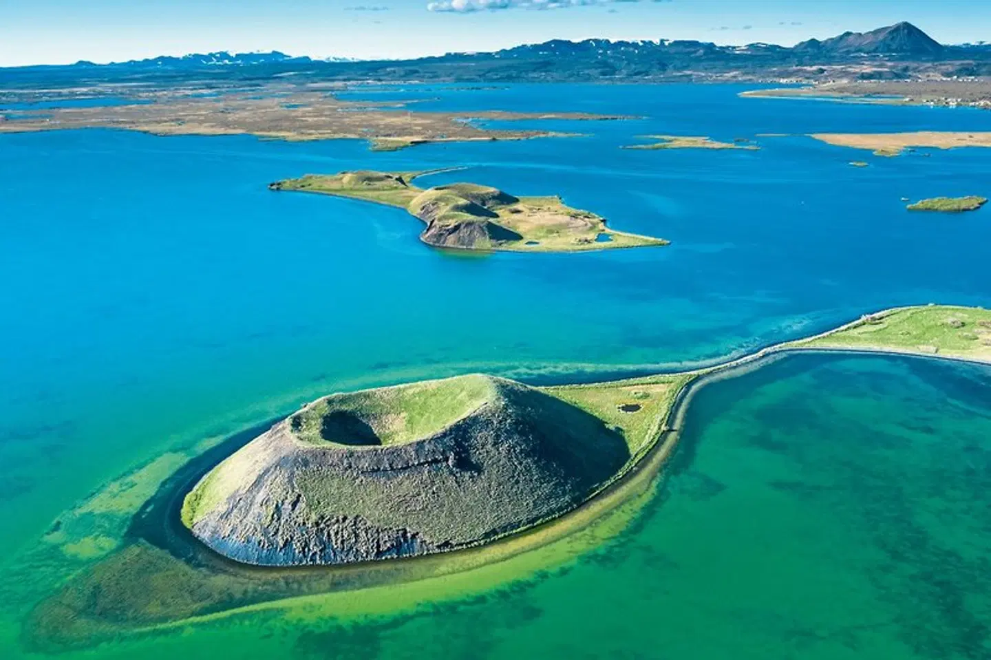 Island erleben - Gletscher, Vulkane und heiße Quellen LANDSCAPE