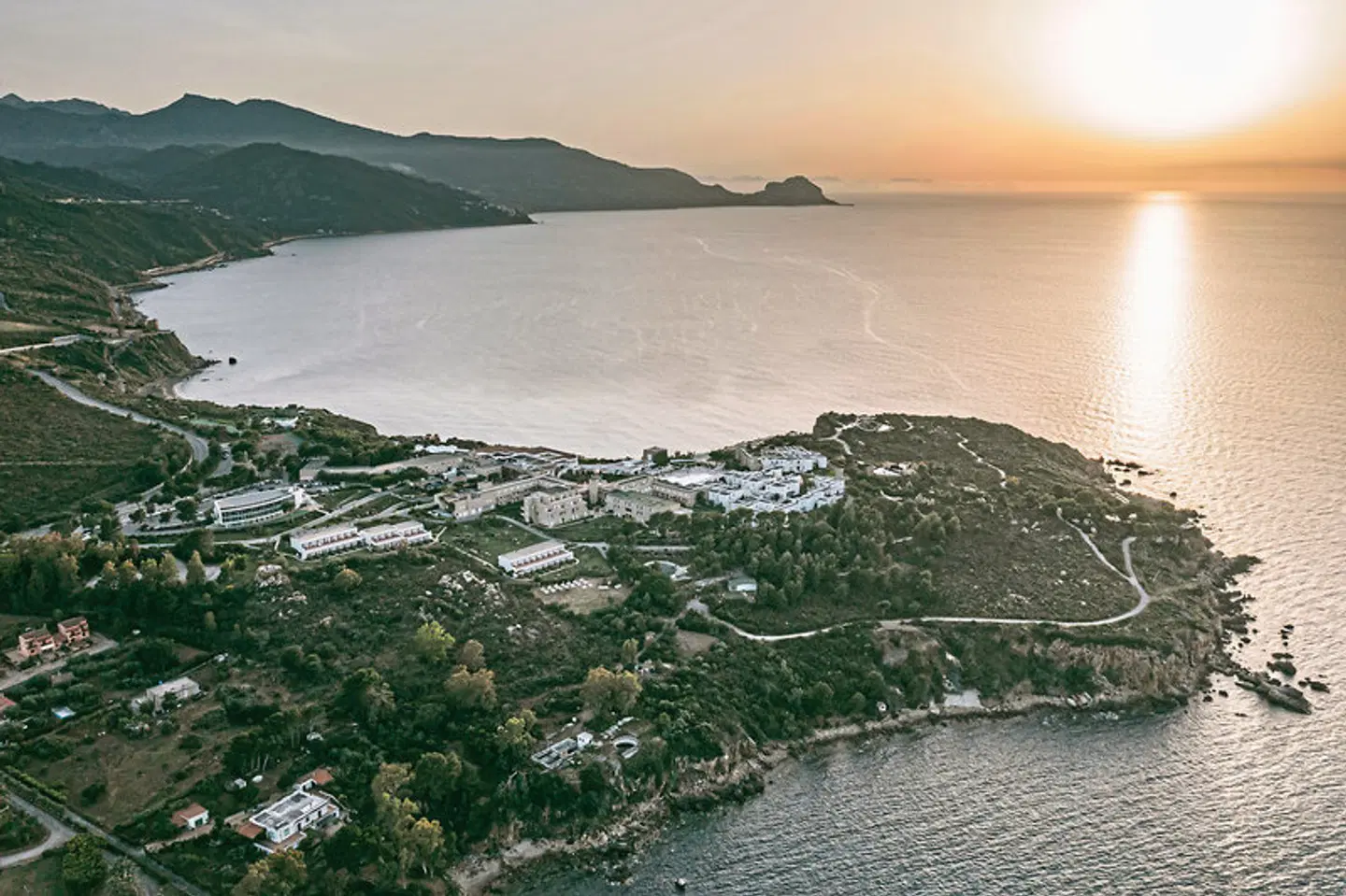 Mangia's Pollina Resort LANDSCAPE