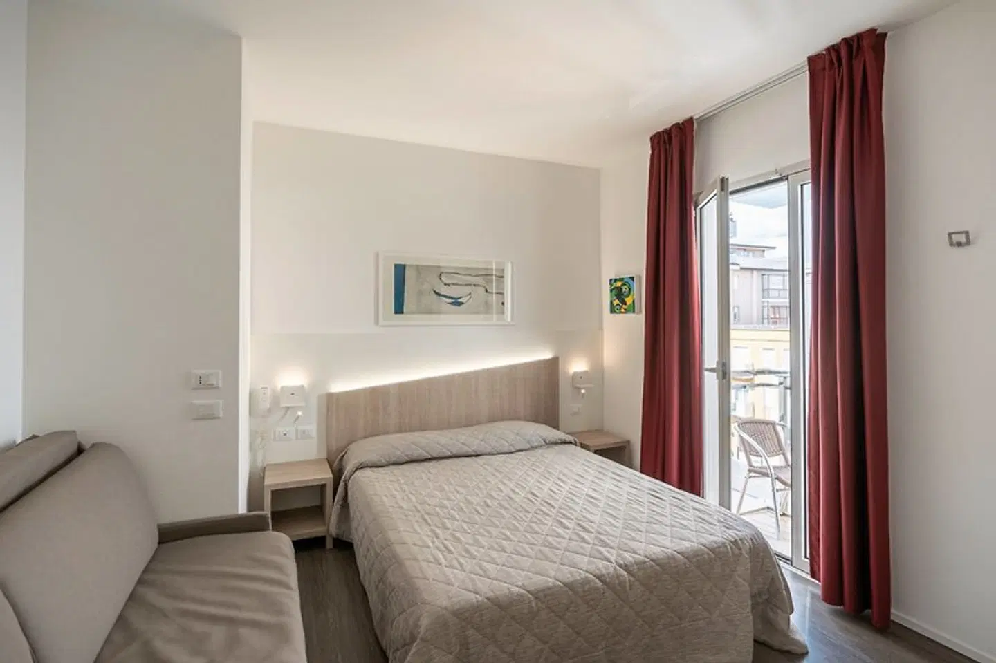 Marzia ROOM_EXAMPLE