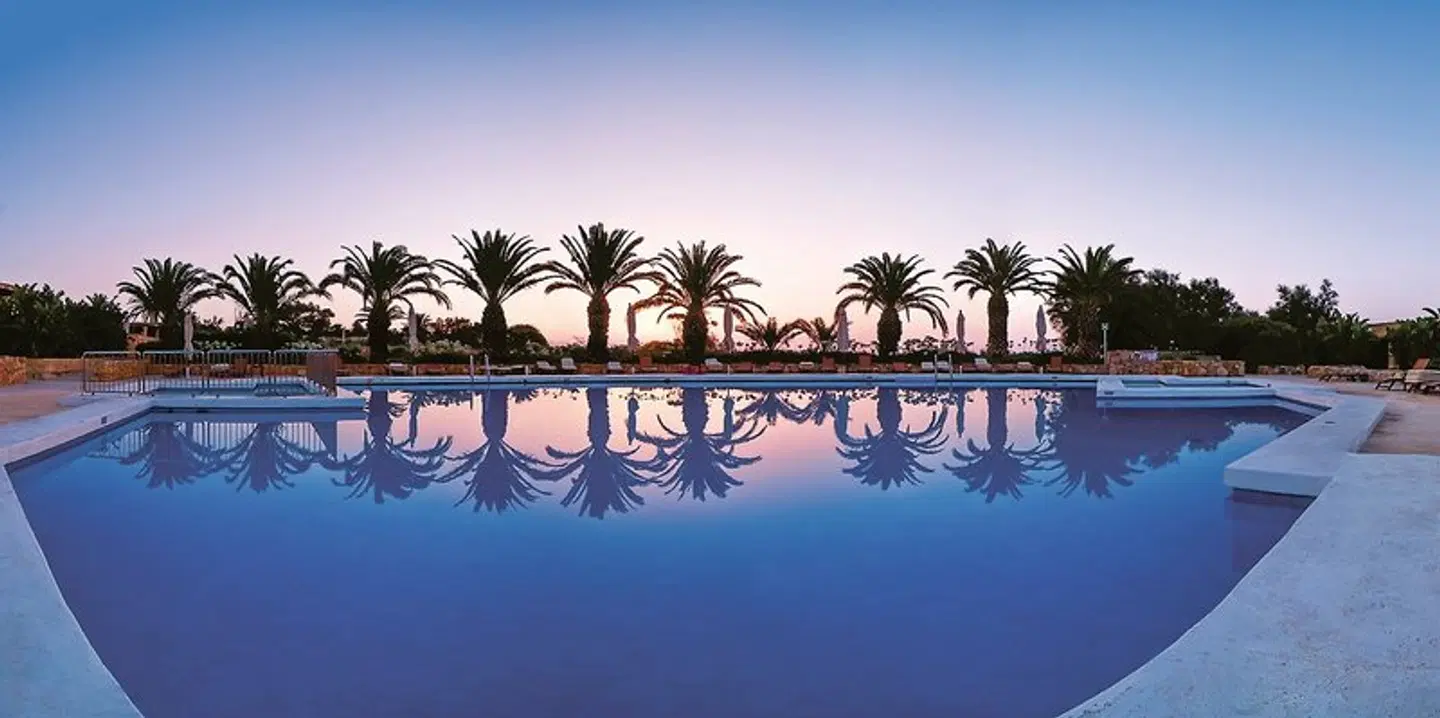 Hotel Ta' Cenc OUTDOOR_POOL