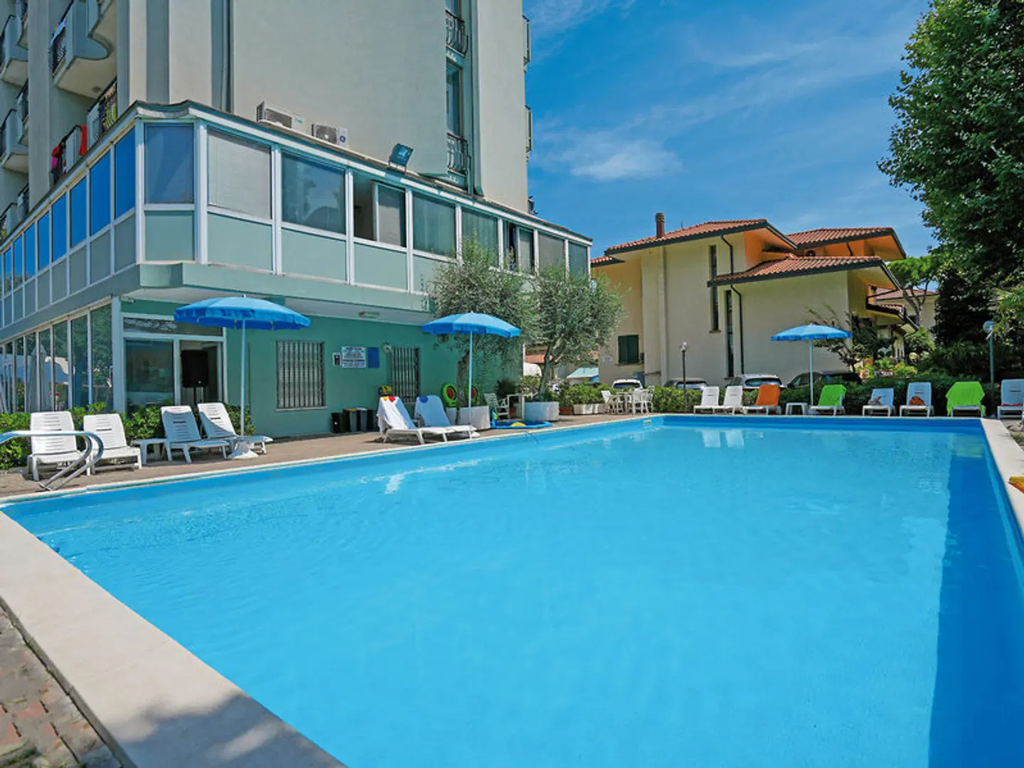 Hotel Dasamo OUTDOOR_POOL