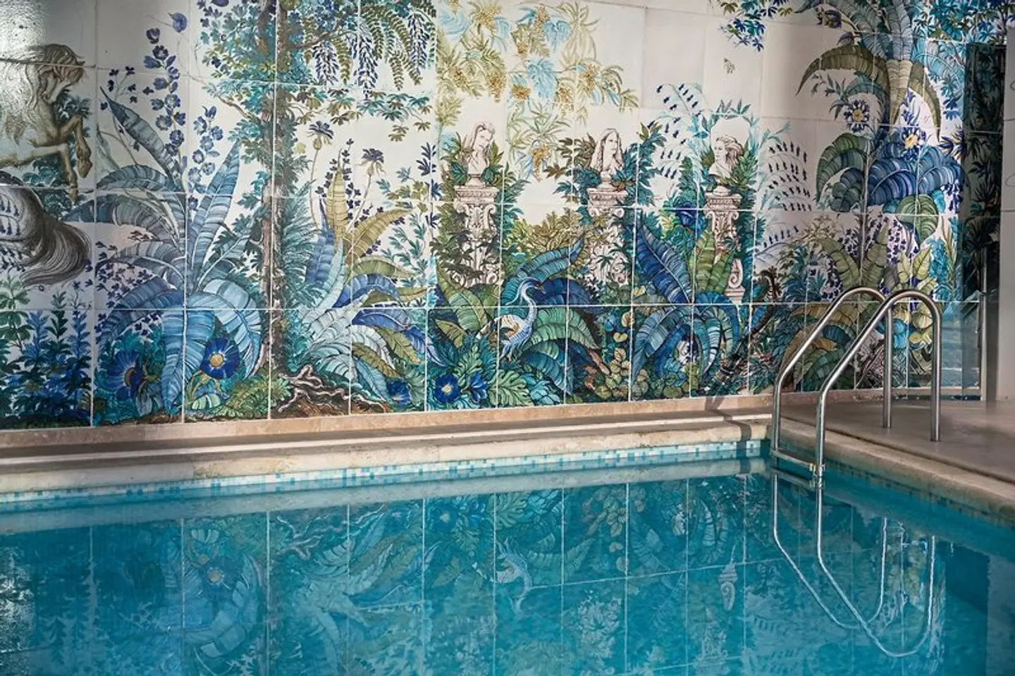 Villa Casagrande Hotel Spa Wine Hallenbad