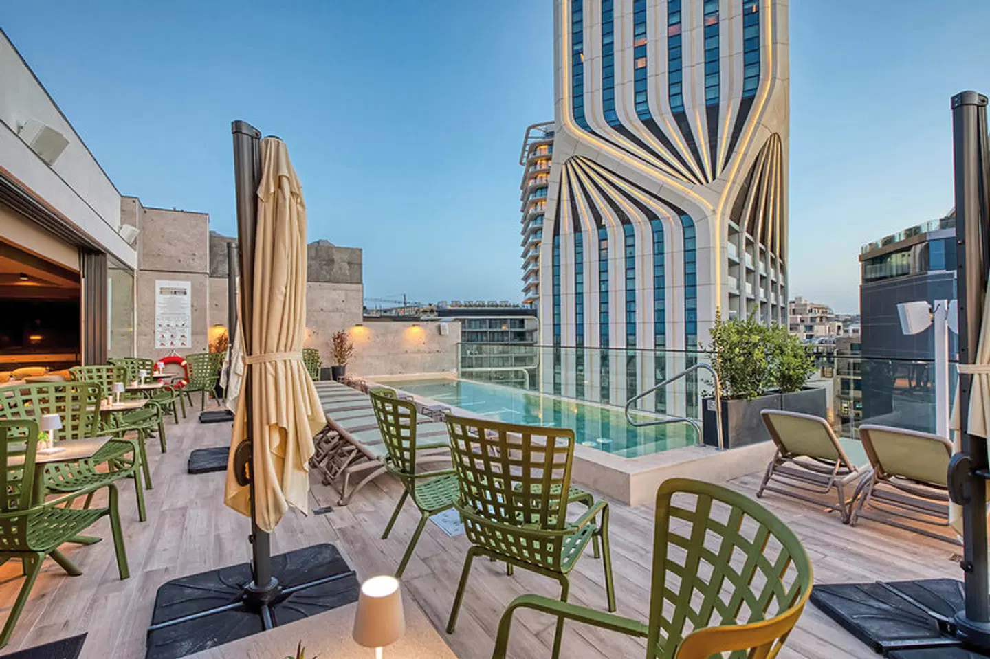 VITA Hotel & Rooftop Terrasse