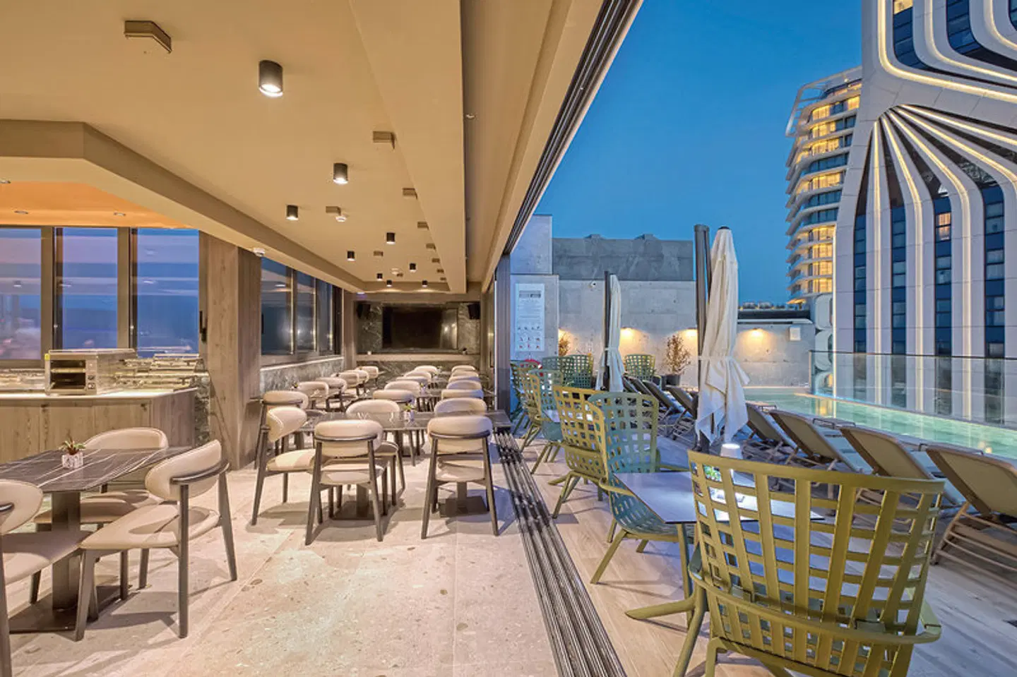 VITA Hotel & Rooftop Terrasse