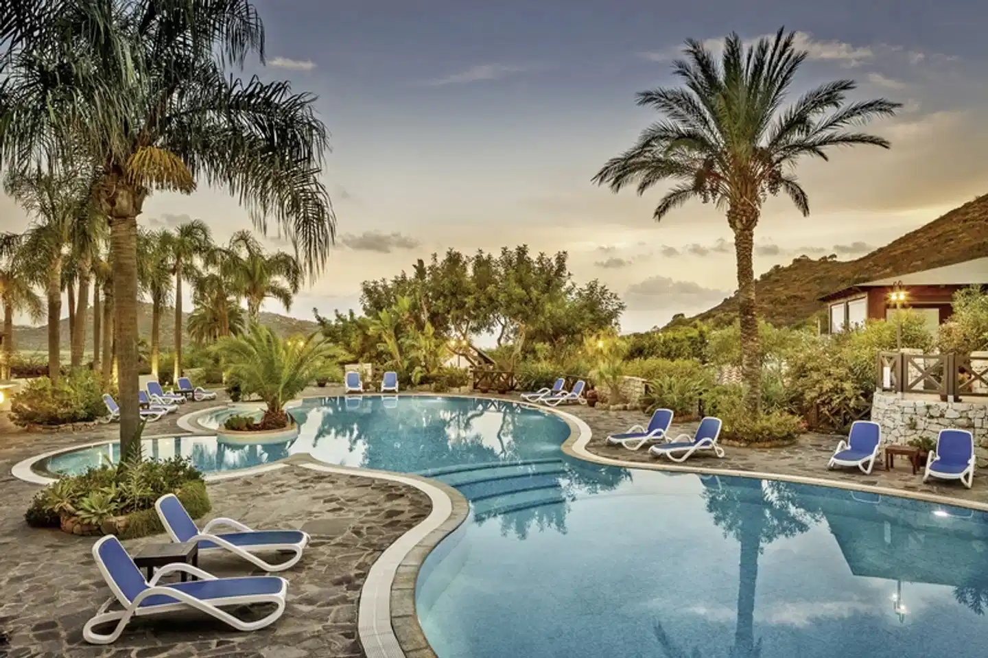 Cruccuris Resort Pool