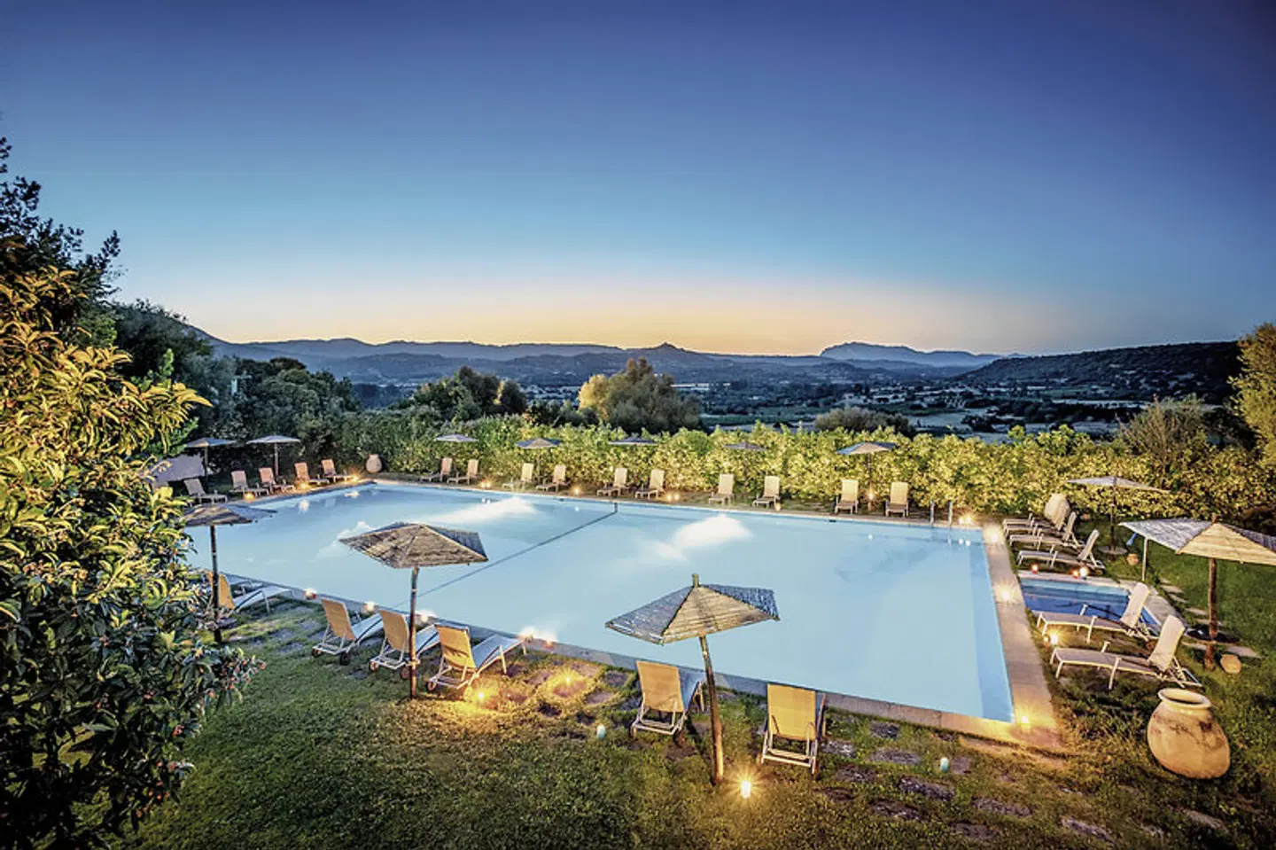 Su Gologone Experience Hotel OUTDOOR_POOL