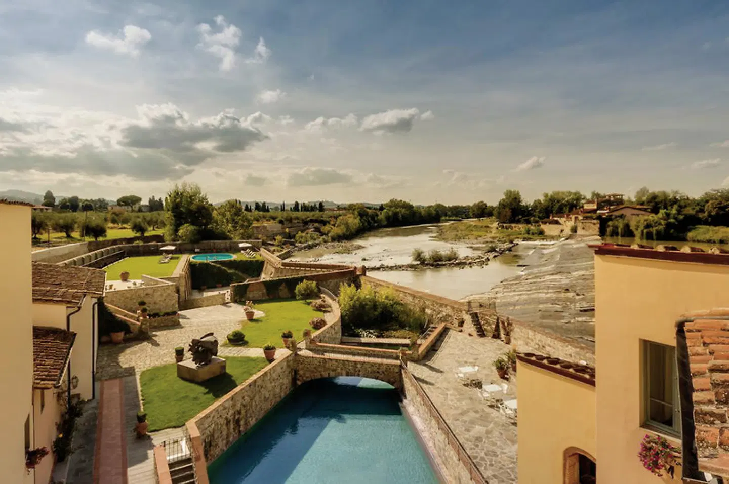 Mulino di Firenze OUTDOOR_POOL
