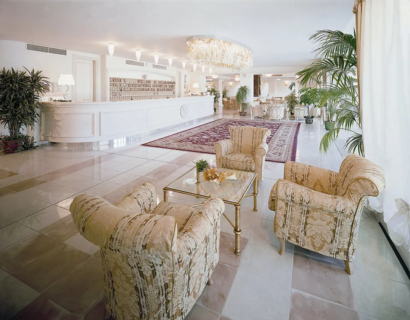 Universal LOUNGE_LOBBY