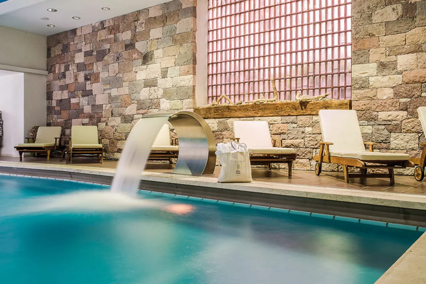 Adria OUTDOOR_POOL