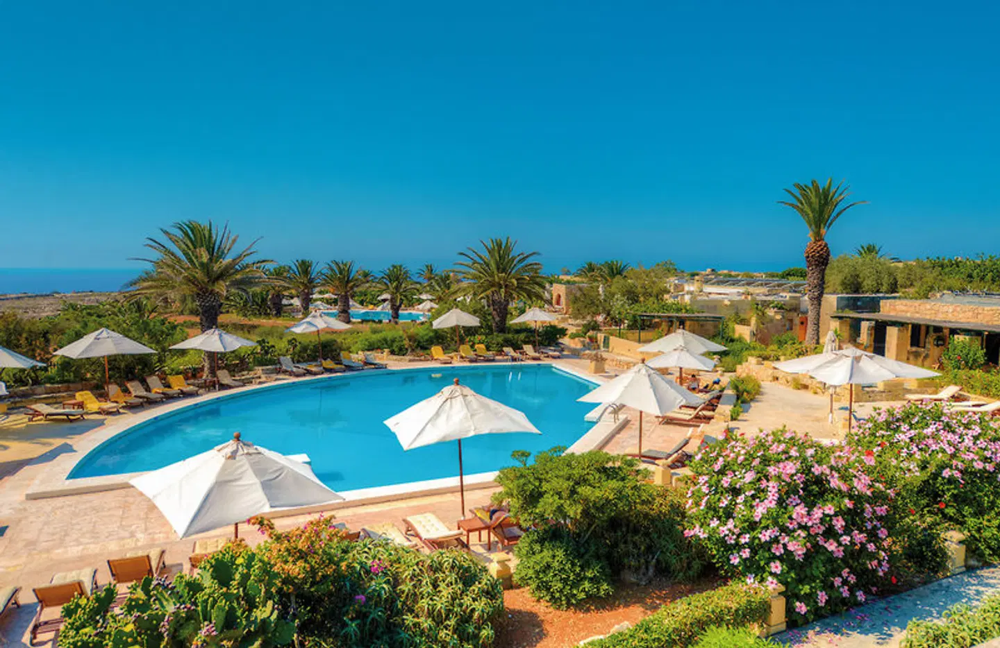 Hotel Ta' Cenc OUTDOOR_POOL
