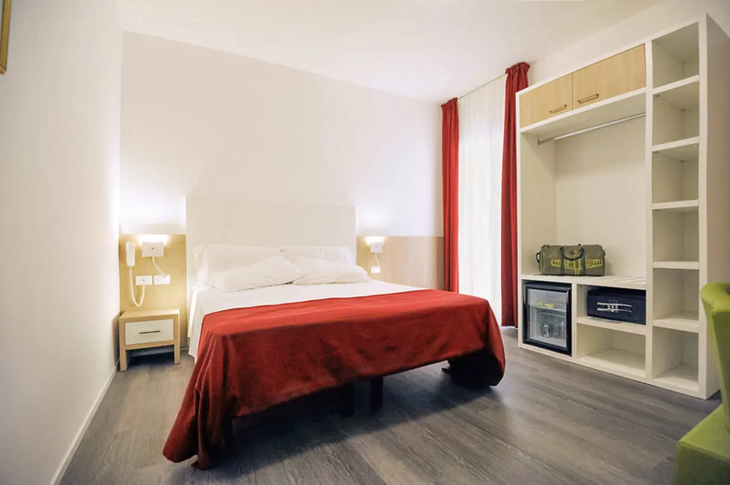 Marzia ROOM_EXAMPLE