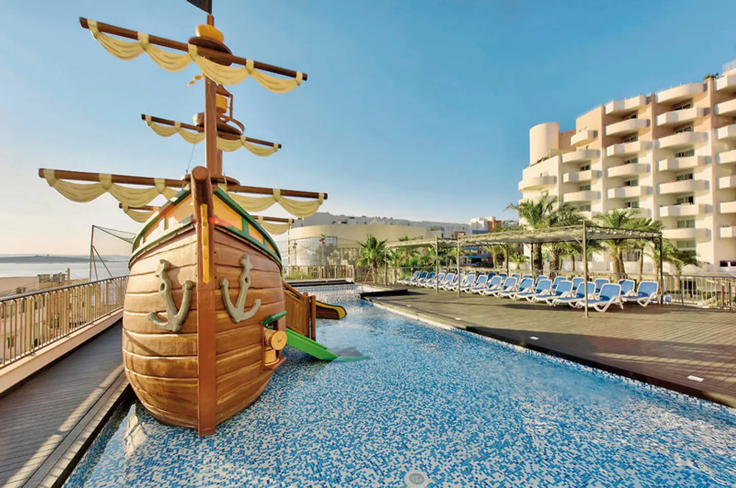 db San Antonio Hotel & Spa OUTDOOR_POOL