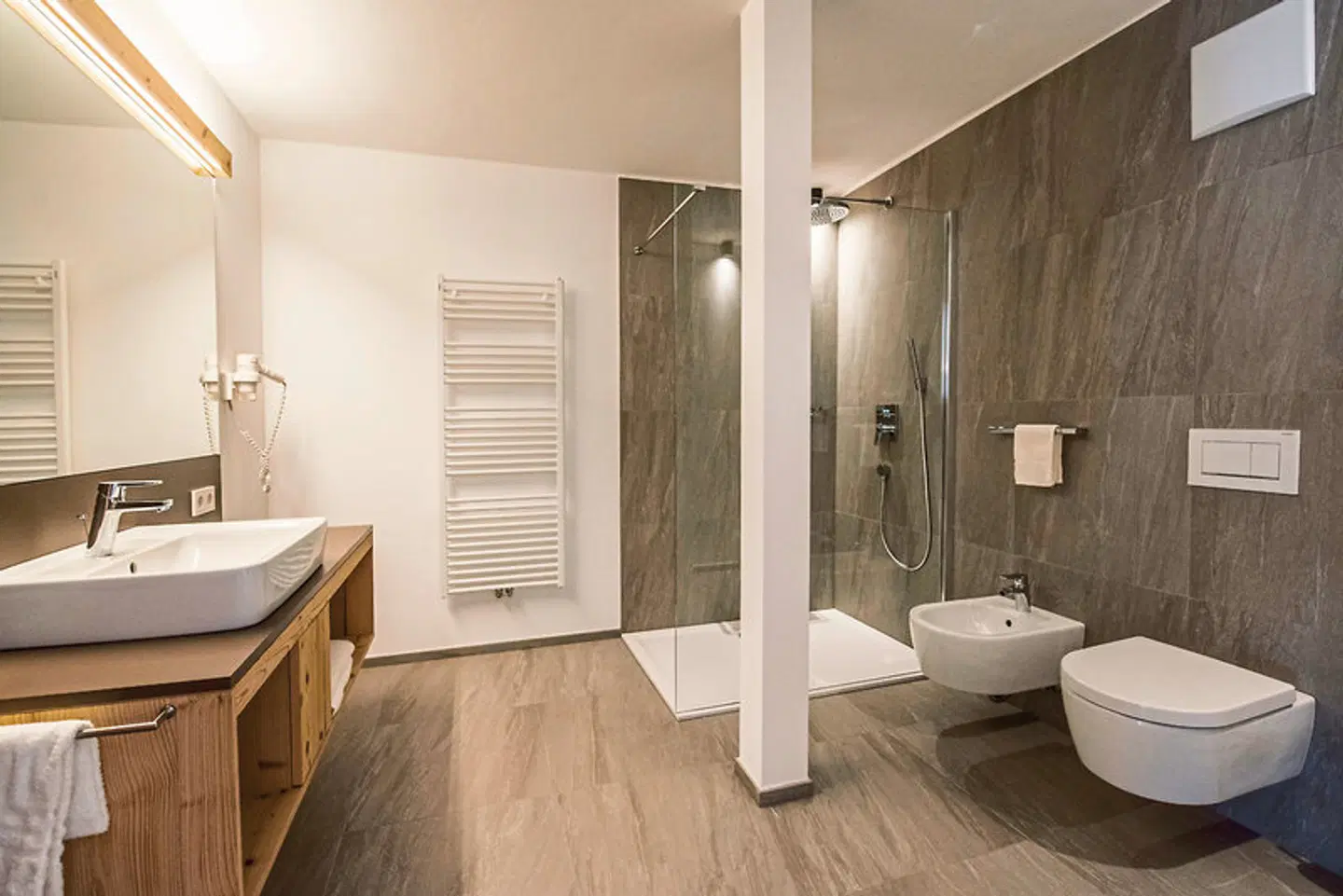 Fronza Badezimmer
