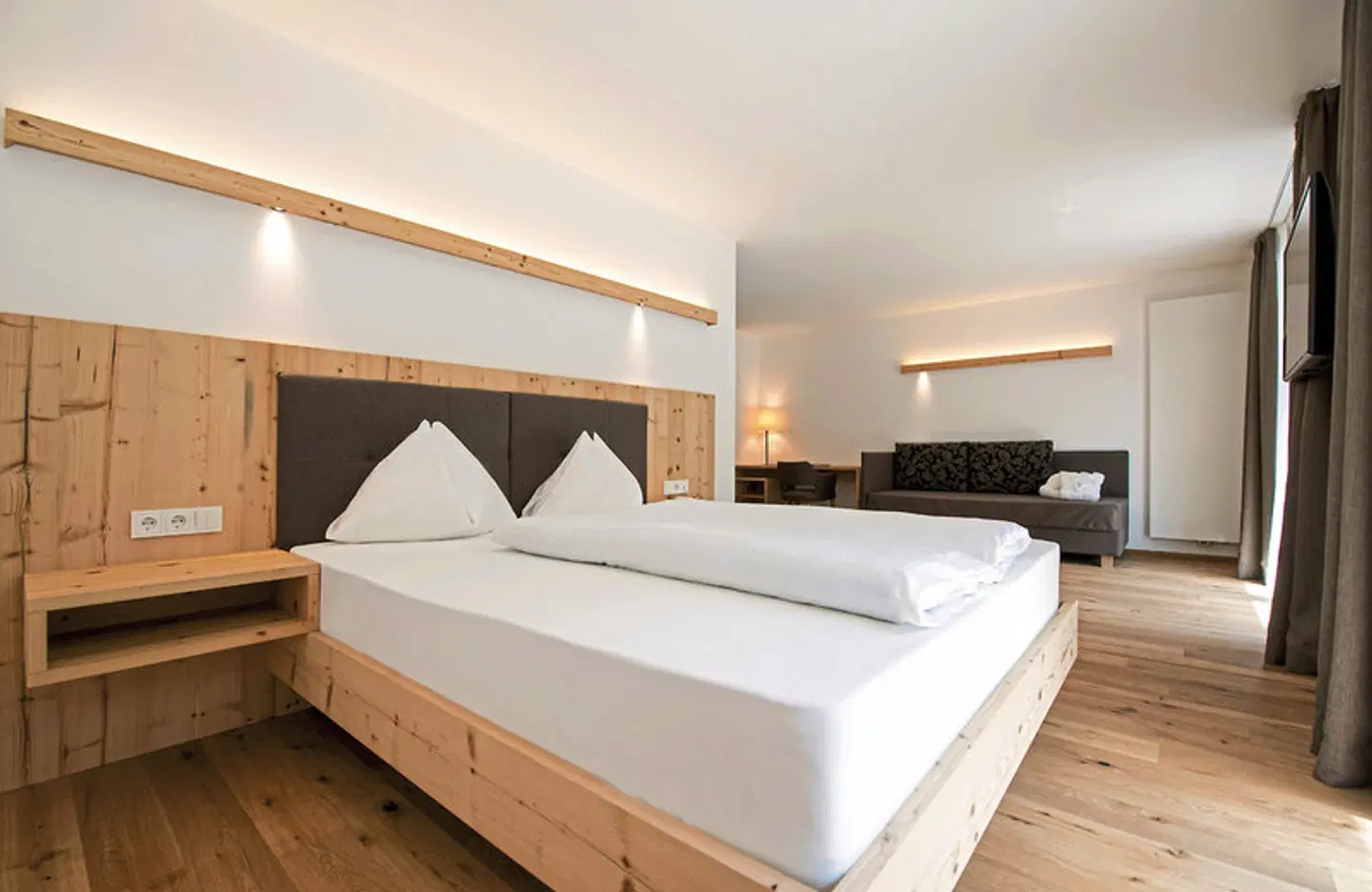 Fronza ROOM_EXAMPLE
