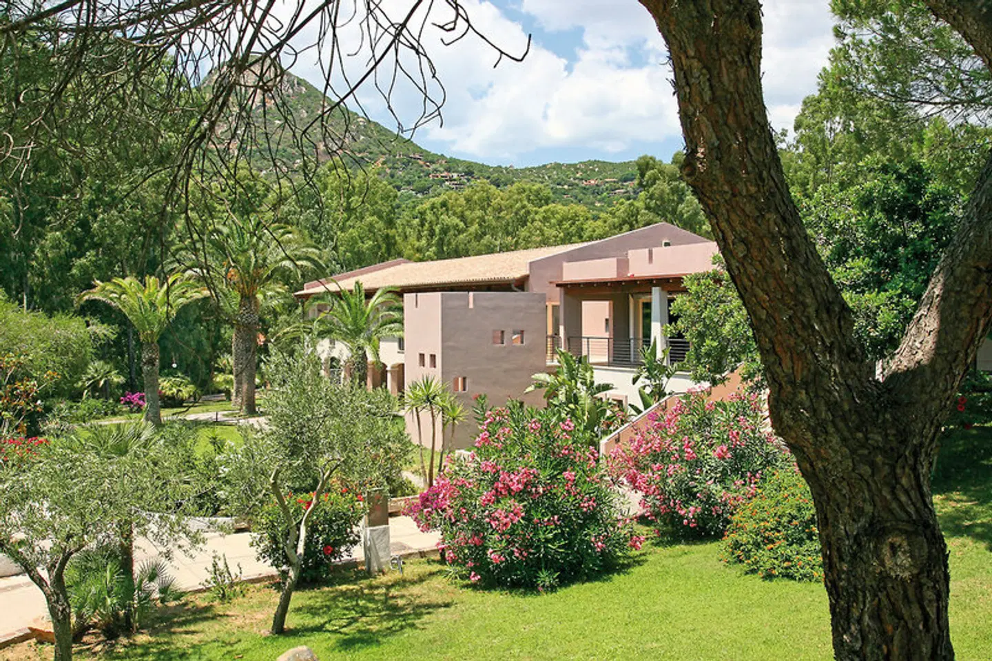 TH Costa Rei - Free Beach Resort EXTERIOR