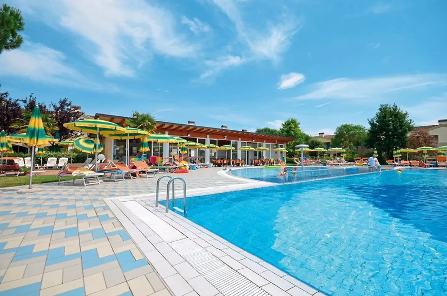 Villaggio Marco Polo OUTDOOR_POOL