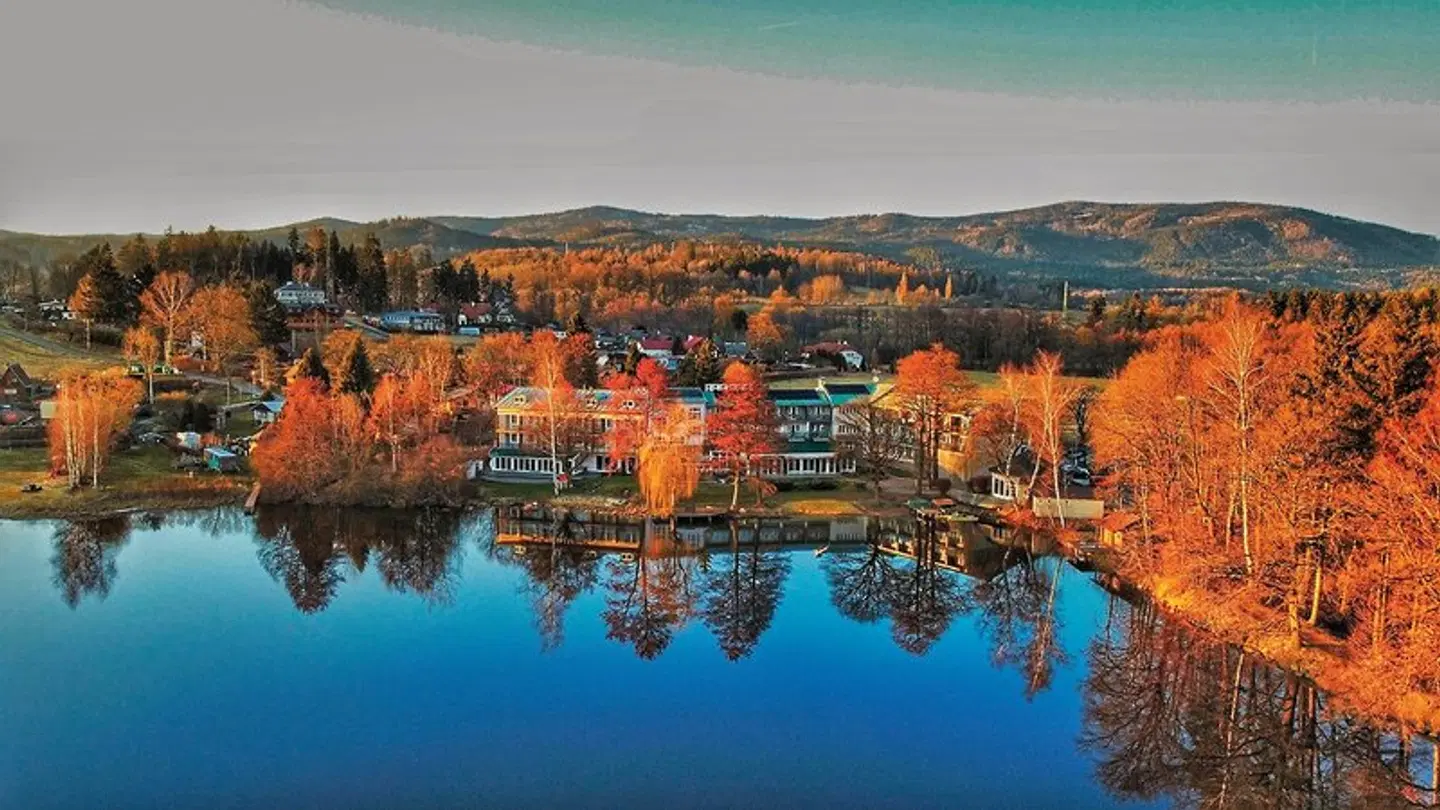Hotel Riviera LANDSCAPE