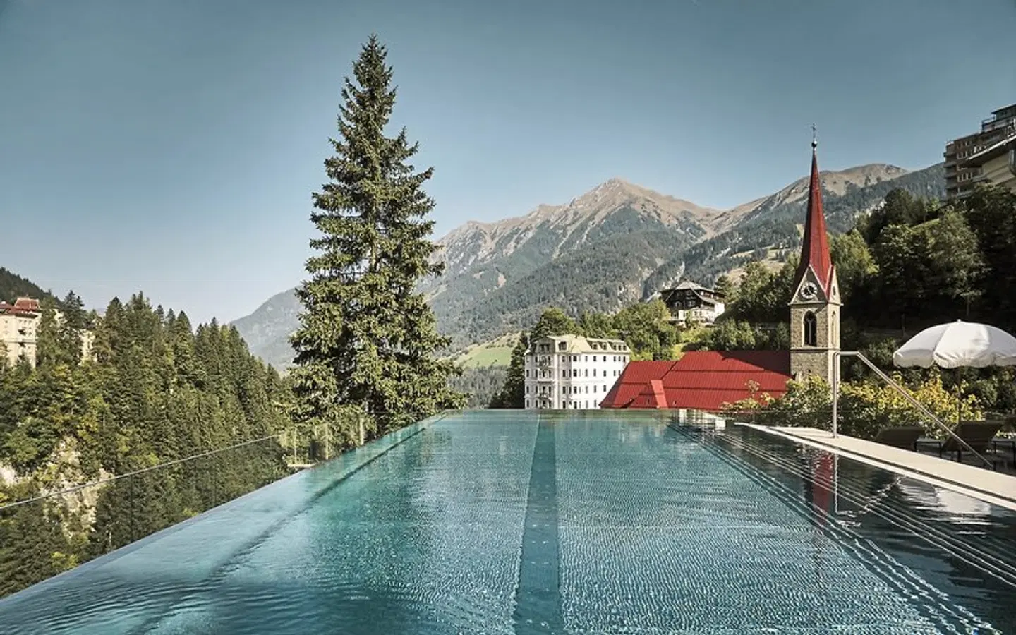 A-ROSA Straubinger Grand Hotel OUTDOOR_POOL