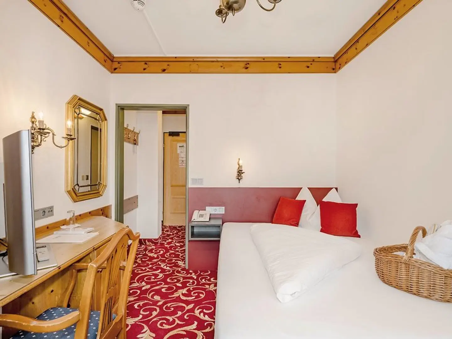Alpina ROOM_EXAMPLE
