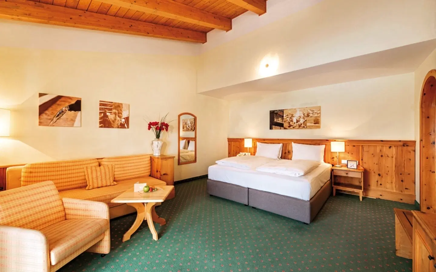 Eva Village ROOM_EXAMPLE