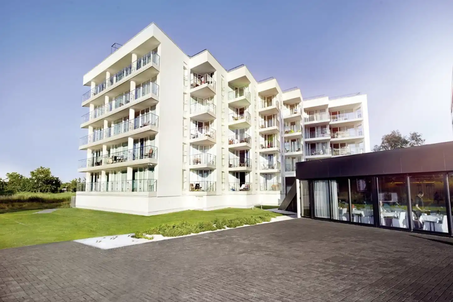 Ultra Marine Aussenansicht