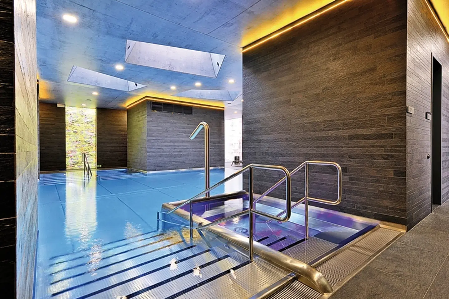 Grandhotel Pupp Hallenbad