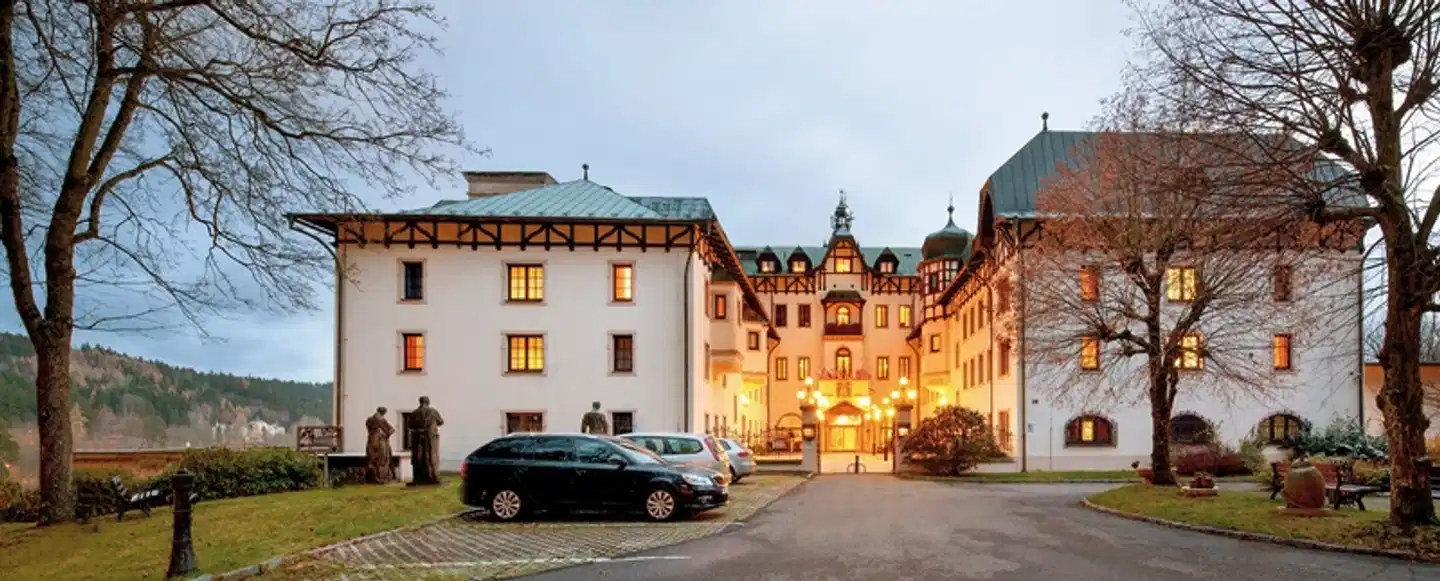 Chateau Monty Spa Resort Aussenansicht