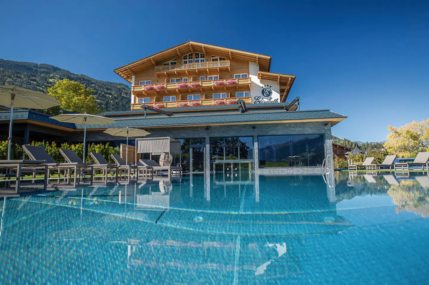 Hotel Elisabeth & Spa EXTERIOR