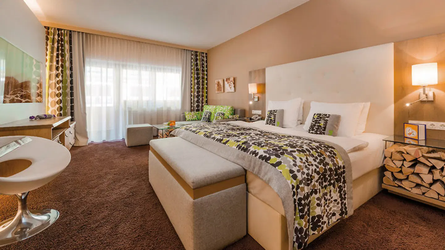 Eva Village ROOM_EXAMPLE