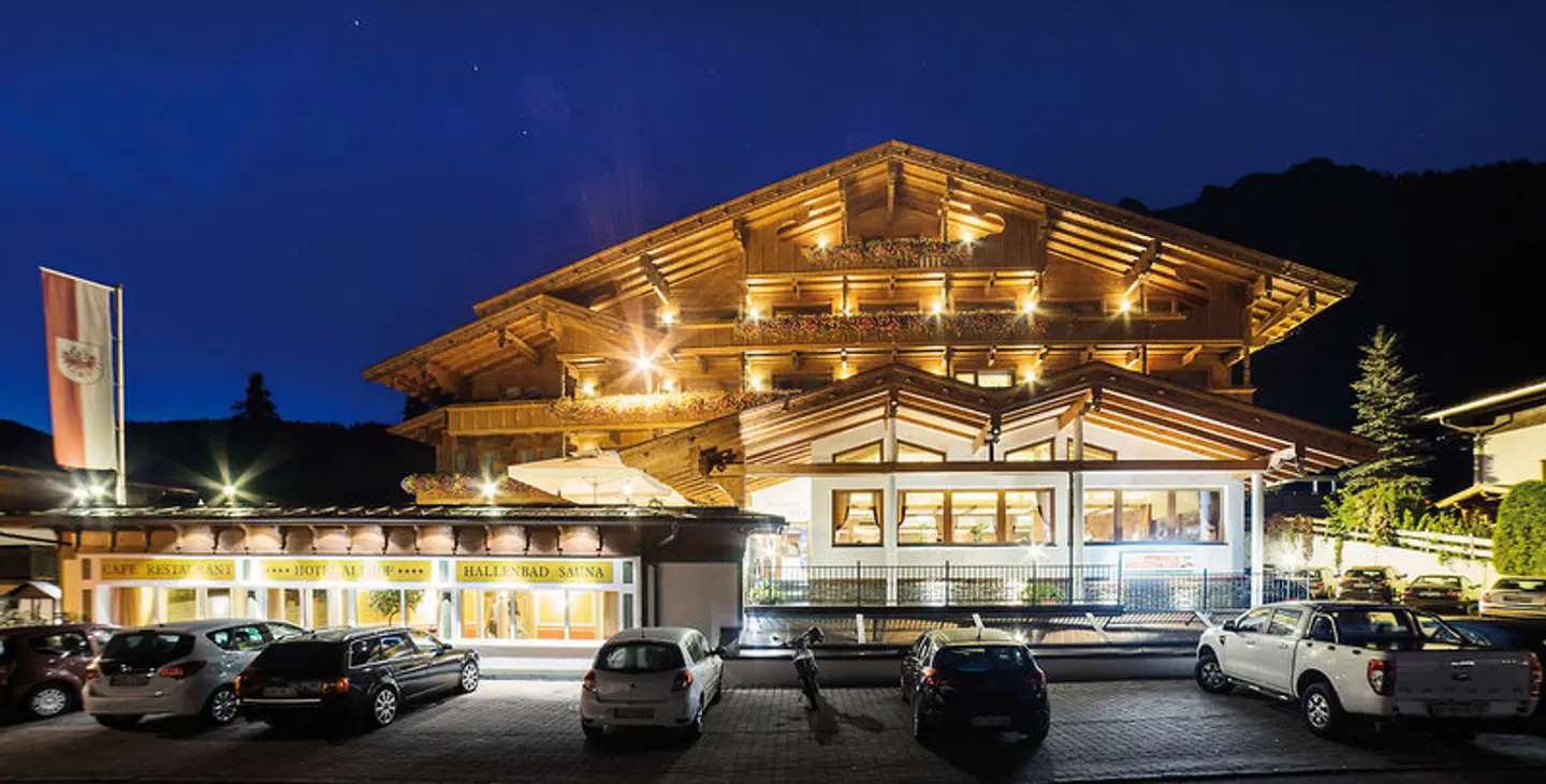 Alphof EXTERIOR