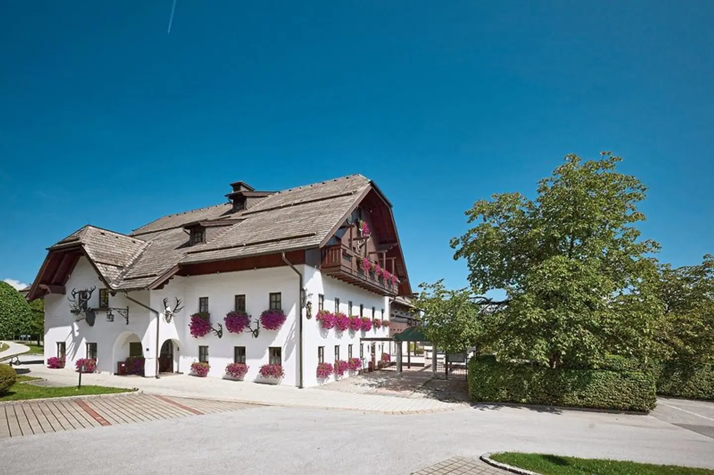 Arabella Jagdhof Resort am Fuschlsee, a Tribute Portfolio Hotel EXTERIOR