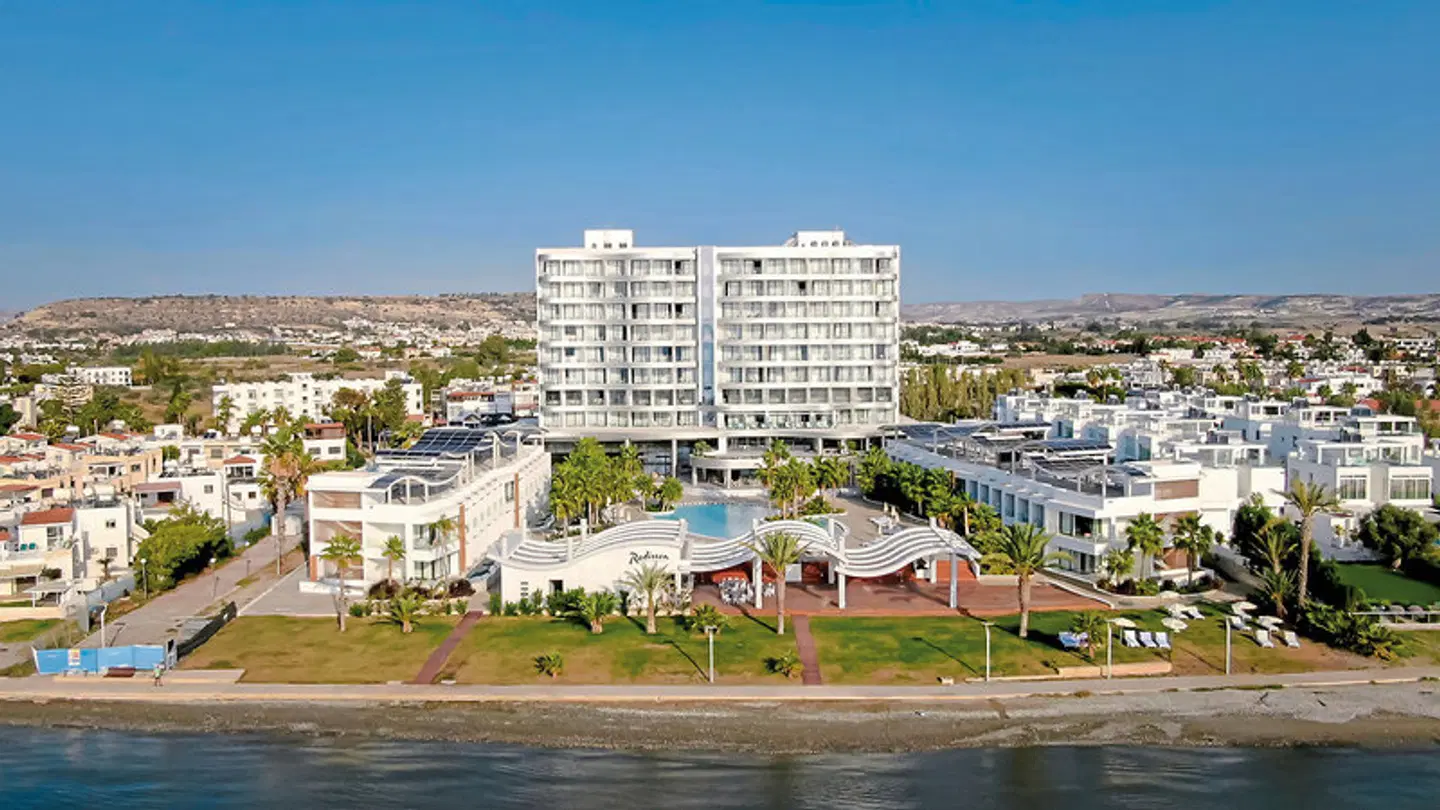 Radisson Beach Resort Larnaca EXTERIOR