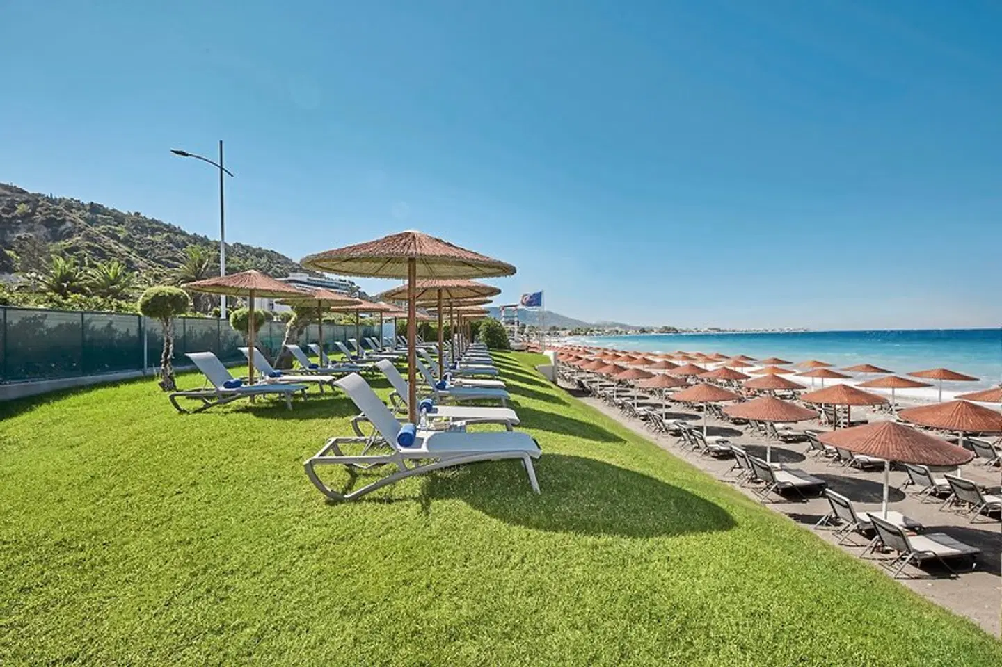 Sheraton Rhodes Resort Strand