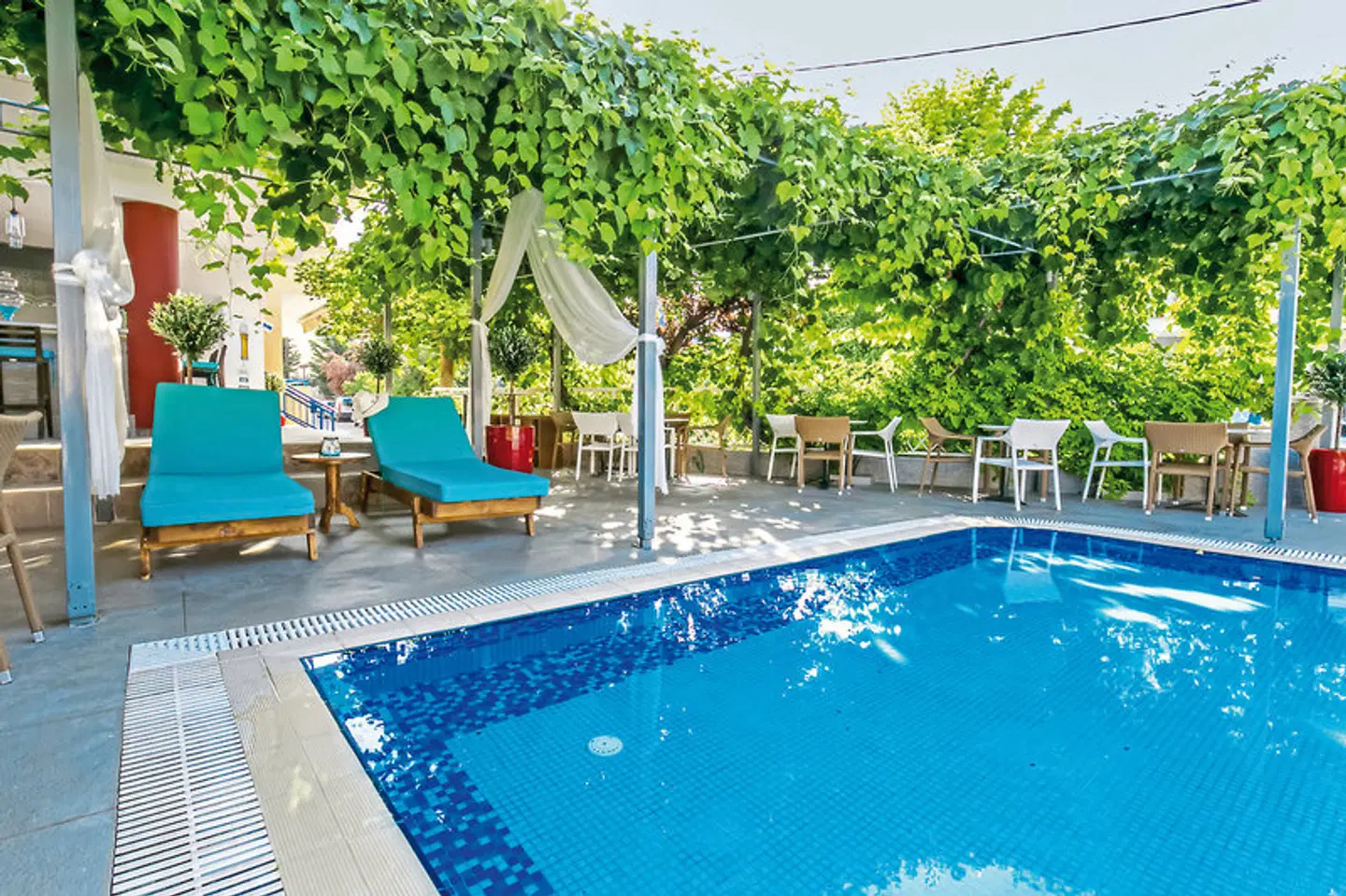Thalassies Nouveau OUTDOOR_POOL