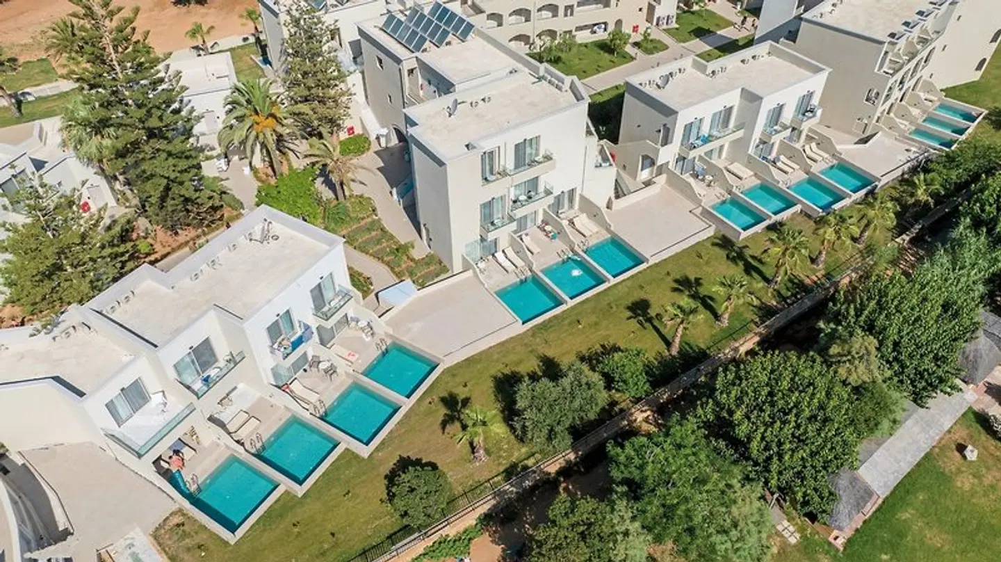 Vantaris Luxury Beach Resort EXTERIOR
