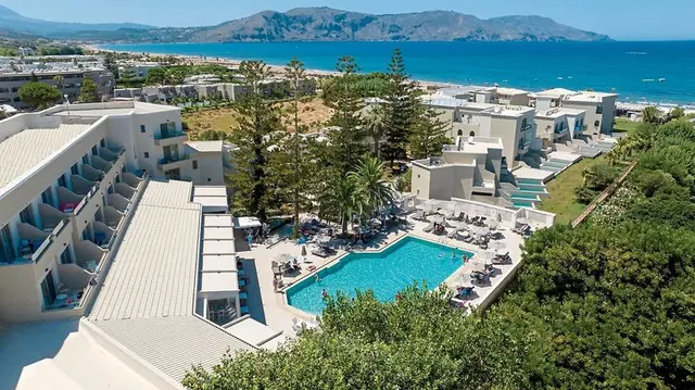Vantaris Luxury Beach Resort OUTDOOR_POOL