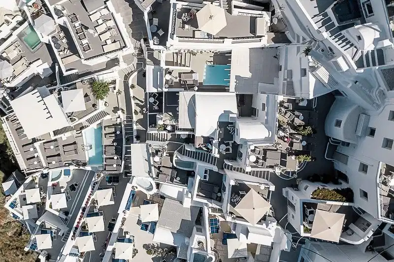 On The Rocks Santorini – Hotelfoto