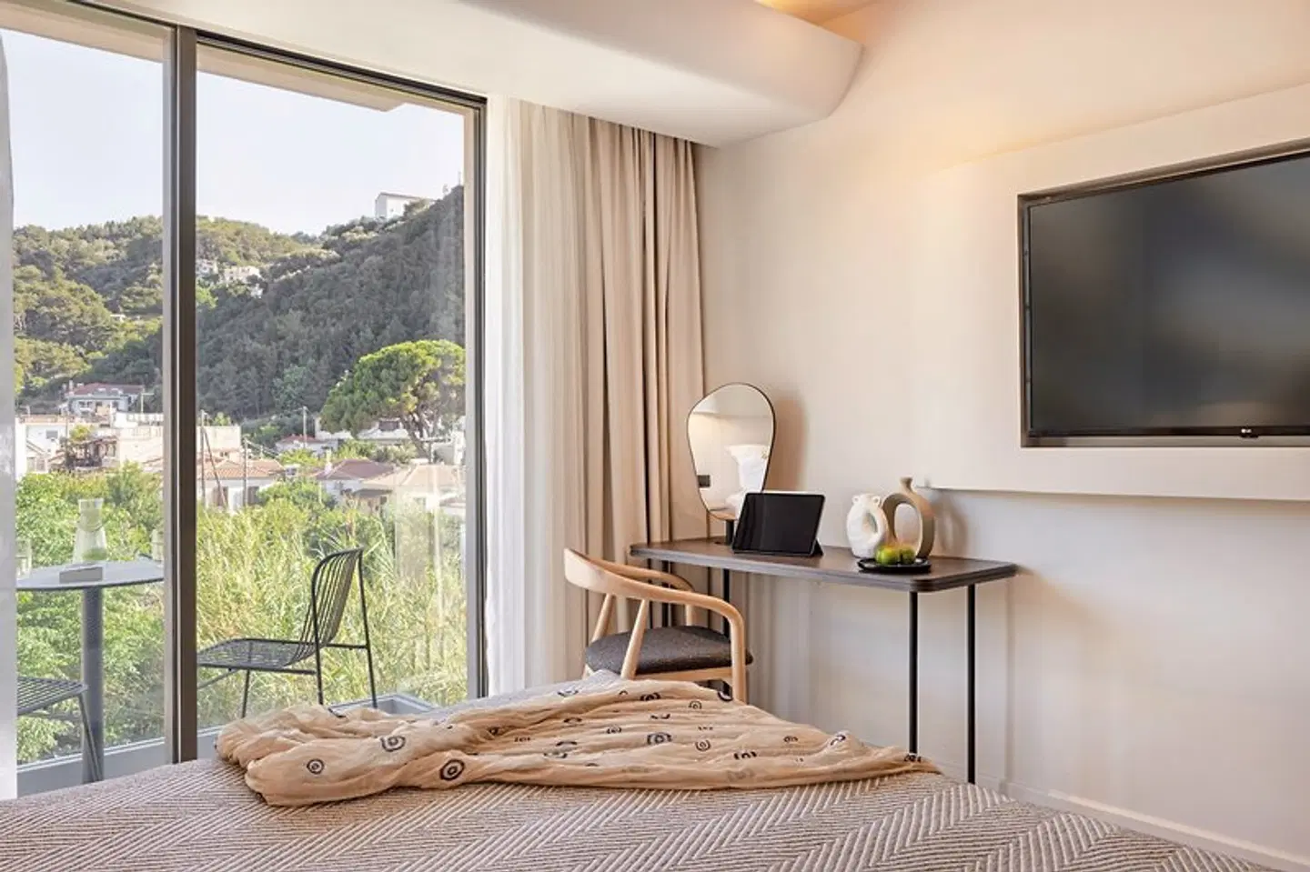 Erato by Samian Mare ROOM_EXAMPLE