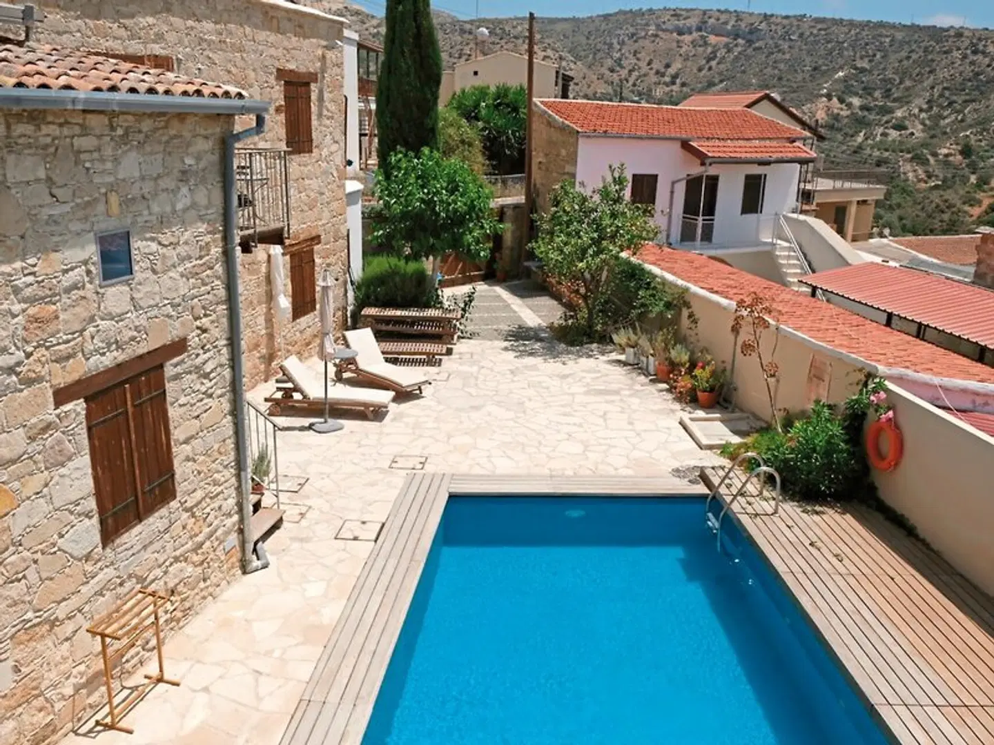Filokypros Character Houses Terrasse