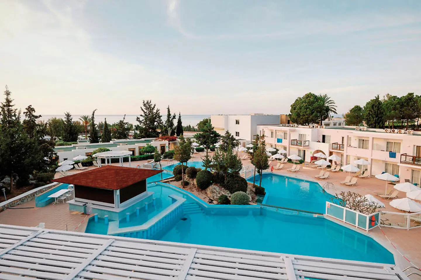 Kiotari Miraluna OUTDOOR_POOL