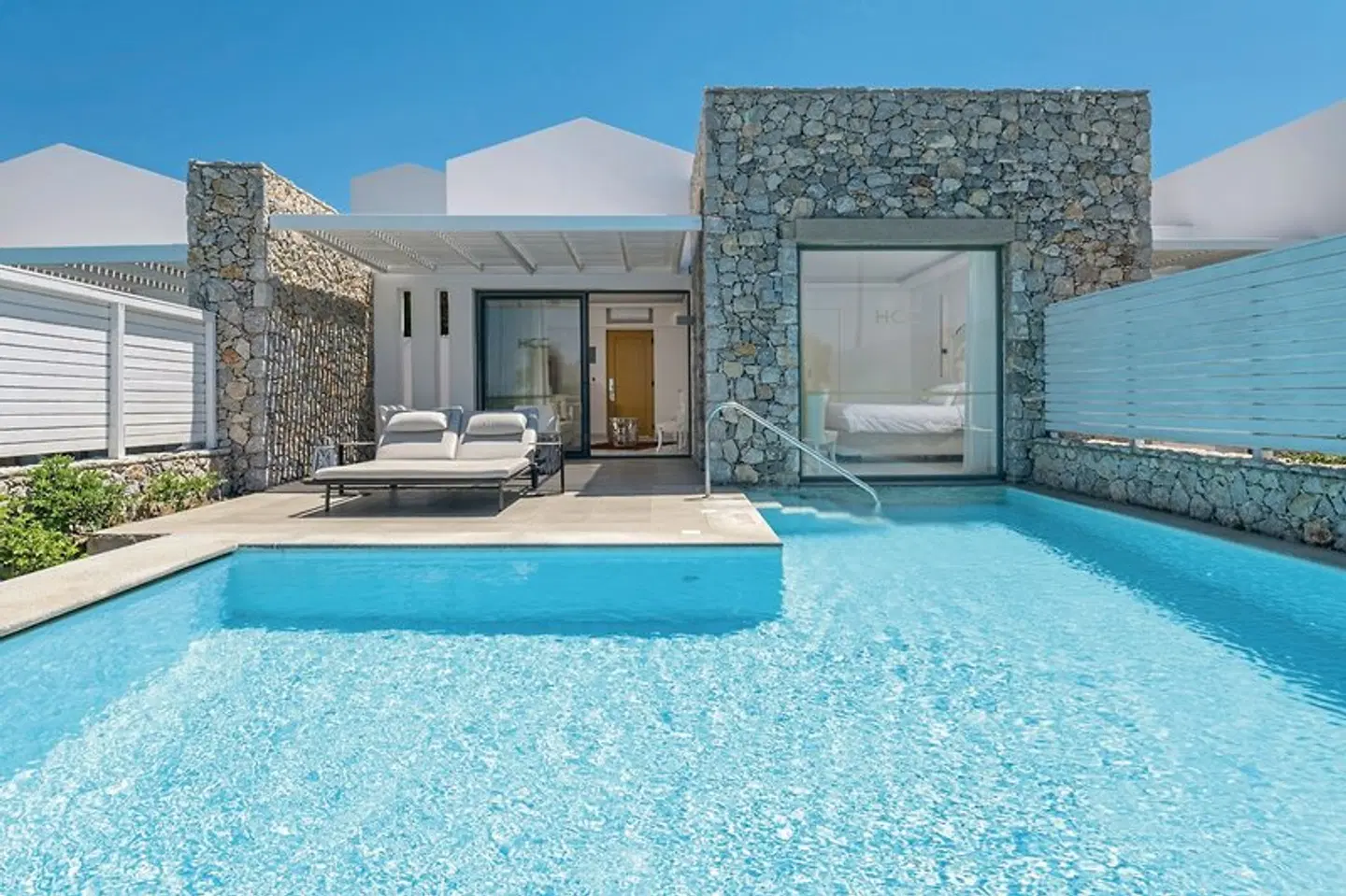Diamond Deluxe Hotel & Spa OUTDOOR_POOL