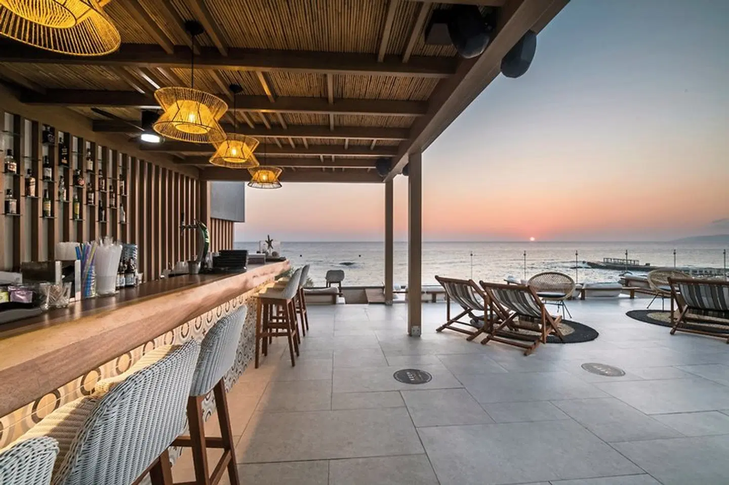Akasha Beach Hotel & Spa Terrasse