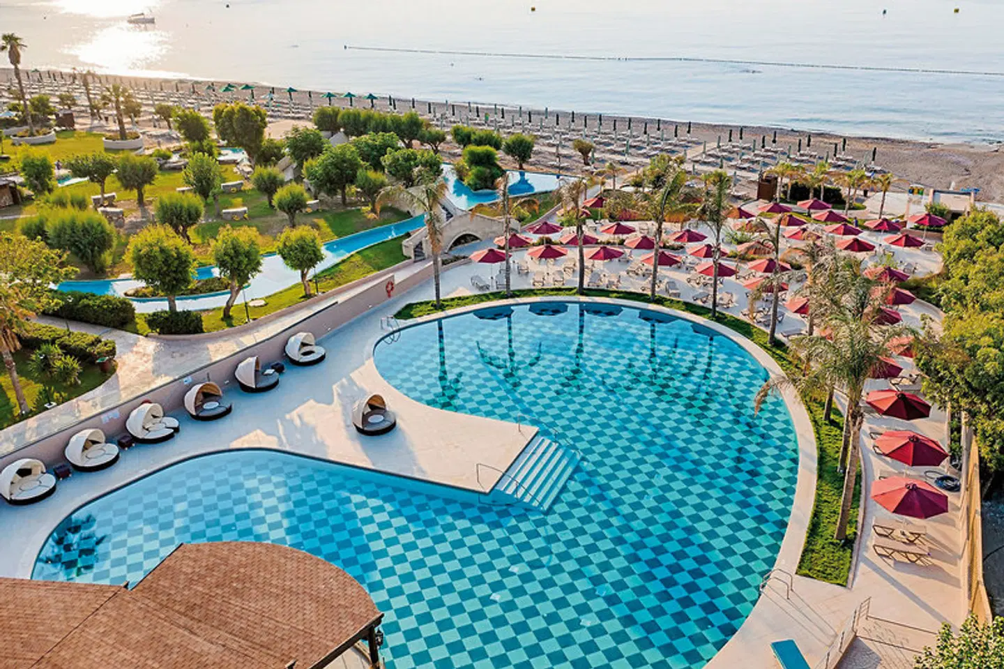 Esperos Palace Resort & Spa OUTDOOR_POOL