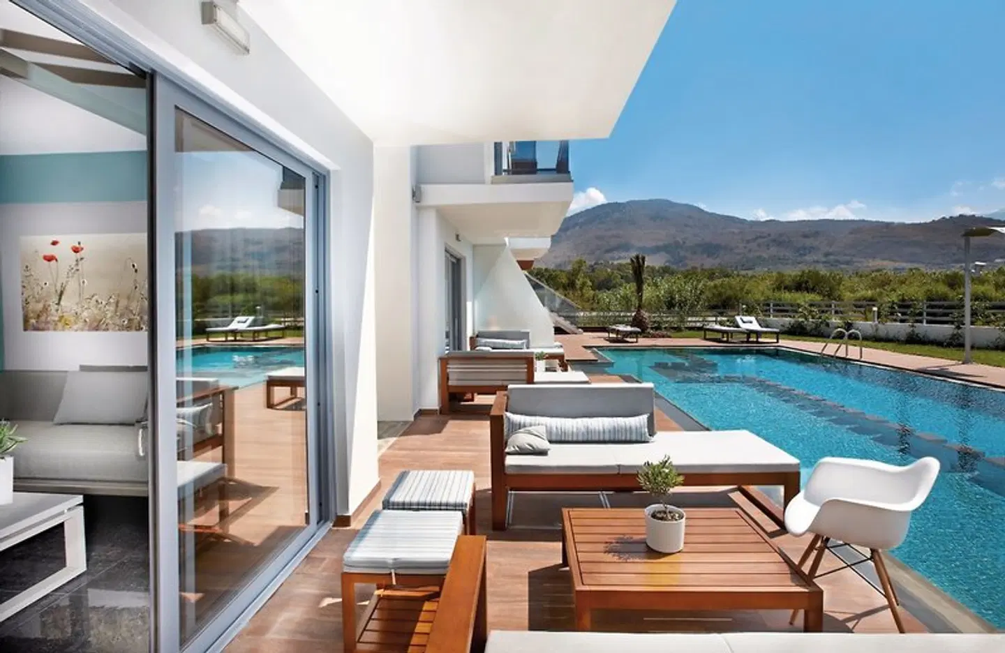 Sunday Beach OUTDOOR_POOL