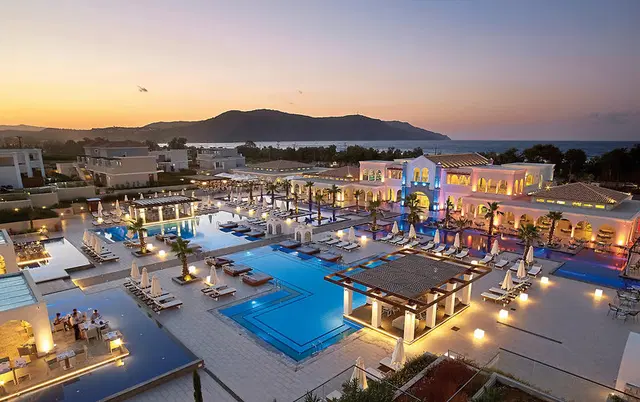 Anemos Luxury Grand Resort OUTDOOR_POOL