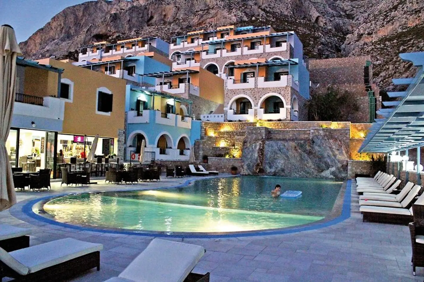 Elena Village OUTDOOR_POOL