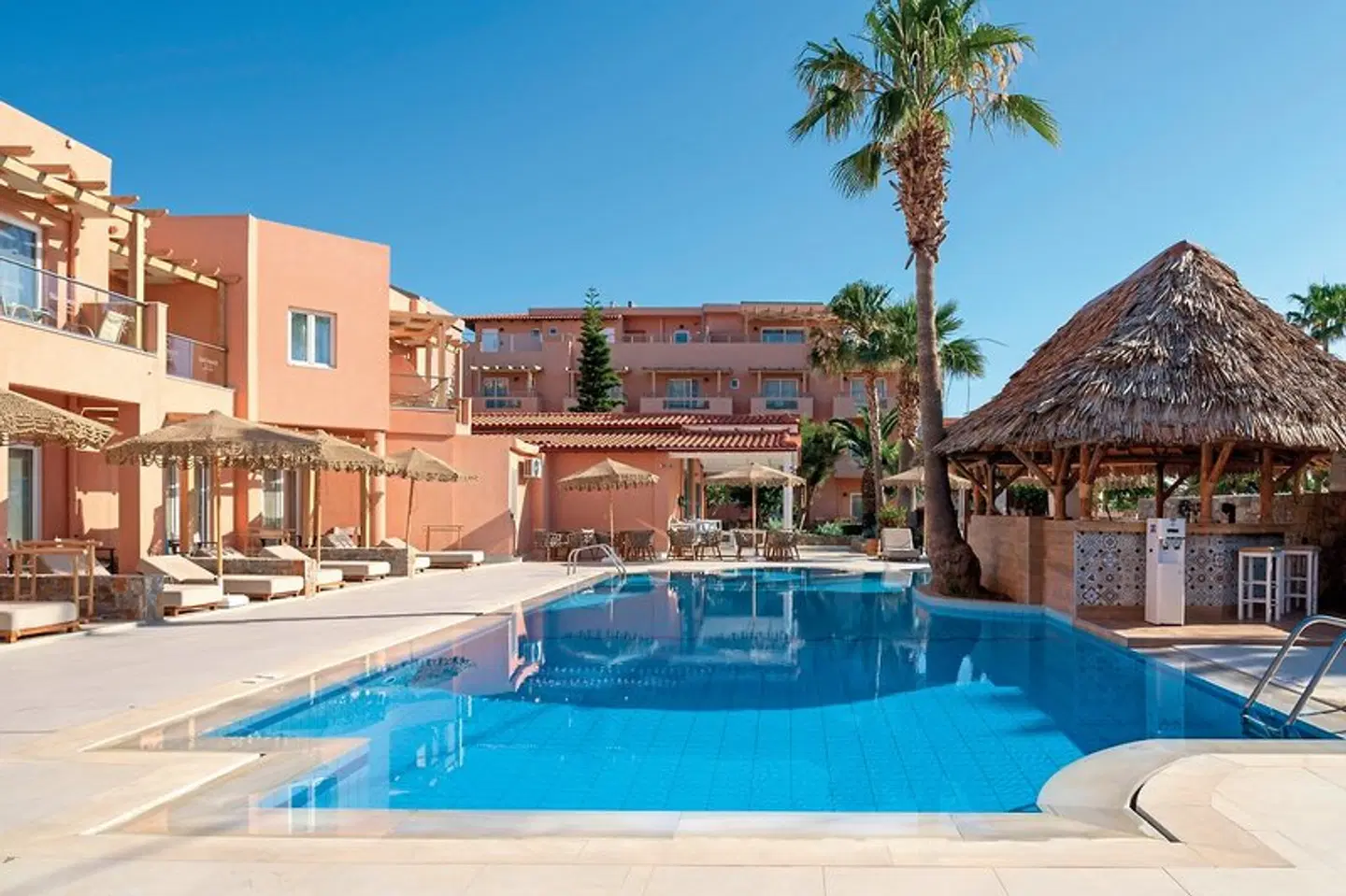 High Beach OUTDOOR_POOL