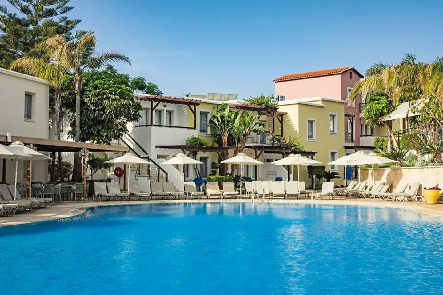 Louis Althea Beach OUTDOOR_POOL
