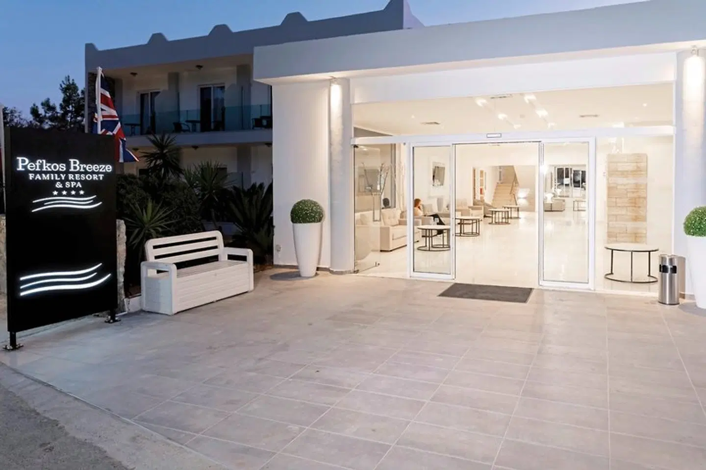 Pefkos Breeze Family Resort & Spa EXTERIOR